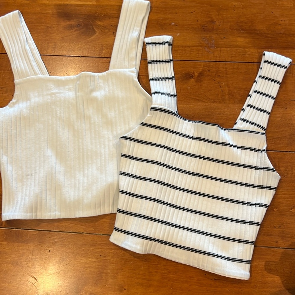 Lot of 2 American Eagle Ribbed Crop Tanks sz S